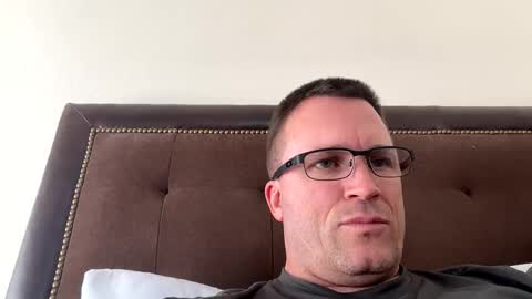 Snapshot of bigger22332233 chatting on January 2025 09:04:02 PM bigger22332233 online show from January 2025 09:04:02 PM