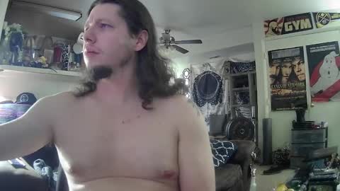 biggerisbetter21 online show from February 2025 07:04:02 PM