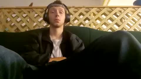 Snapshot of biggestboiiii chatting on February 2025 03:20:01 AM biggestboiiii online show from February 2025 03:20:01 AM