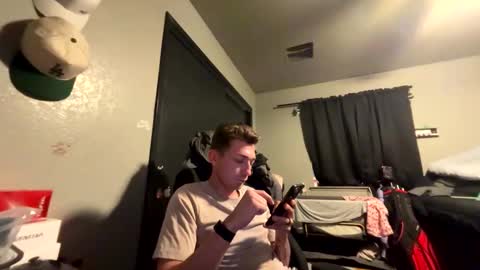 Snapshot of bigggjoint chatting on November 2025 09:24:02 PM bigggjoint online show from November 2025 09:24:02 PM