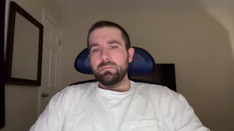 Snapshot of biggie556 chatting on December 2024 01:10:02 PM biggie556 online show from December 2024 01:10:02 PM