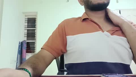 bighandsomesatisfy online show from November 2025 06:18:01 PM