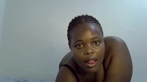 bigmama807715 online show from February 2026 09:32:02 AM