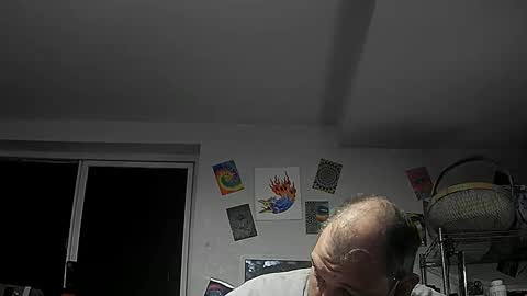 bigman42of0rlife online show from February 2026 11:39:02 AM