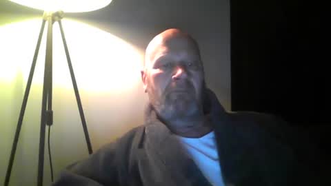 bigmike3339 online show from March 2025 05:43:02 AM