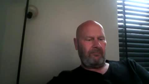 bigmike3339 online show from October 2025 10:12:02 AM
