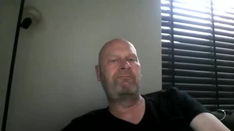 bigmike3339 online show from February 2026 08:09:01 AM