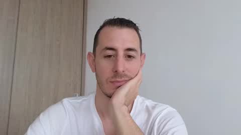       online show from October 2025 02:50:01 PM