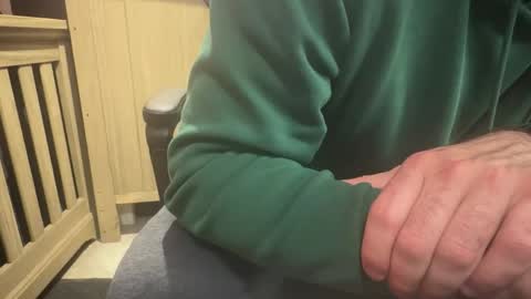 Snapshot of bigp6933 chatting on April 2026 06:03:01 PM bigp6933 online show from April 2026 06:03:01 PM