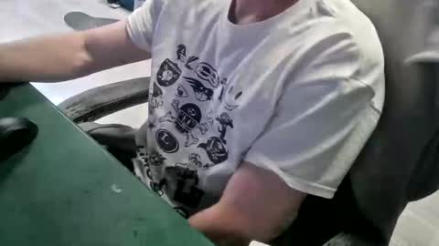 bigpeepdude online show from June 2026 12:42:02 PM