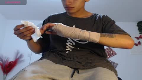 Snapshot of bigpeter_2 chatting on April 2026 03:23:02 AM peter nohax online show from April 2026 03:23:02 AM