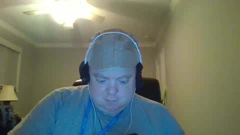 Snapshot of bigred_nyc chatting on February 2025 07:47:01 AM Big Red online show from February 2025 07:47:01 AM