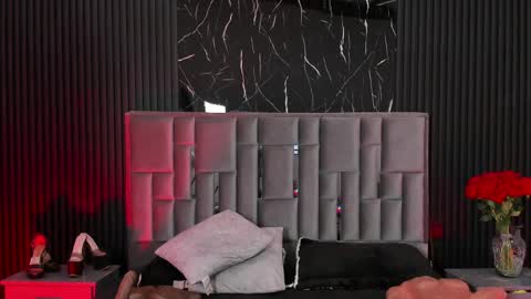 Zayra online show from April 2026 09:04:01 AM