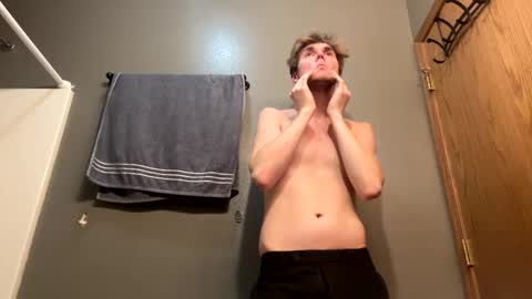 Snapshot of bigskinnyboyshh chatting on January 2025 06:09:02 AM bigskinnyboyshh online show from January 2025 06:09:02 AM