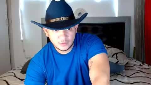 MANUEL online show from October 2025 03:37:02 AM