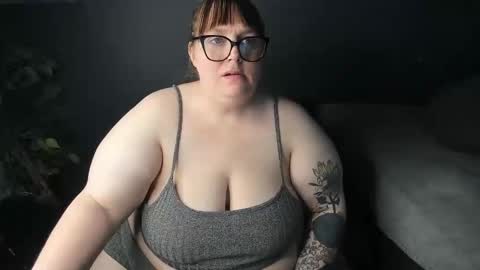 bigtittybbw online show from March 2026 05:30:02 PM