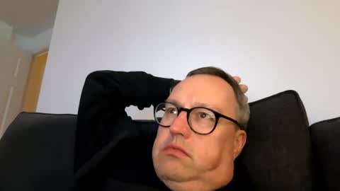 Snapshot of bihudddds chatting on December 2024 05:10:02 PM Just call me master online show from December 2024 05:10:02 PM