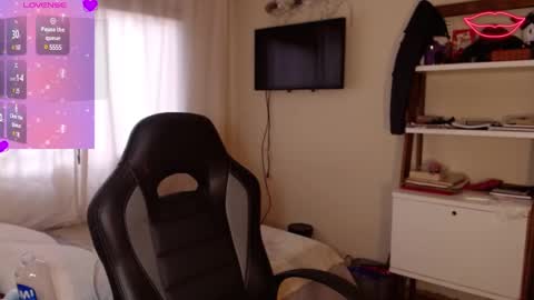 Snapshot of biigbooty_ chatting on December 2024 10:21:02 PM biigbooty_ online show from December 2024 10:21:02 PM