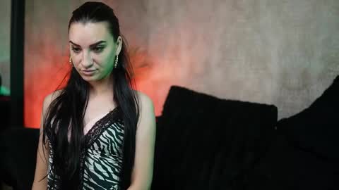  Biki  online show from November 2025 06:24:02 PM