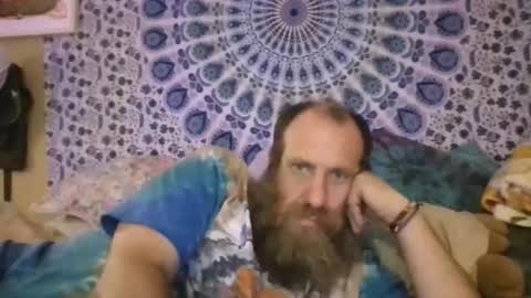 Snapshot of bikinky420couple chatting on February 2025 08:09:02 AM bikinky420couple online show from February 2025 08:09:02 AM