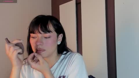 bilie__eilish online show from February 2026 12:13:02 PM