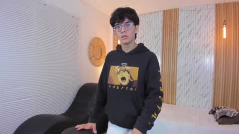 Billie online show from October 2025 03:42:02 AM