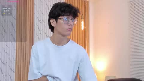 Billie online show from October 2025 03:32:01 AM