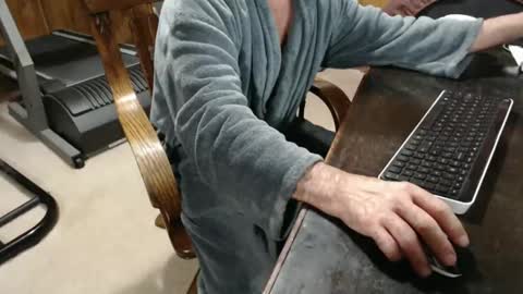 Snapshot of billy471 chatting on December 2024 12:24:01 PM billy471 online show from December 2024 12:24:01 PM