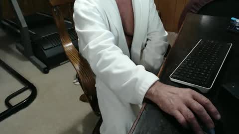 Snapshot of billy471 chatting on January 2025 04:04:01 PM billy471 online show from January 2025 04:04:01 PM