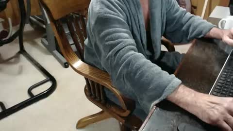 billy471 online show from December 2025 11:37:01 AM