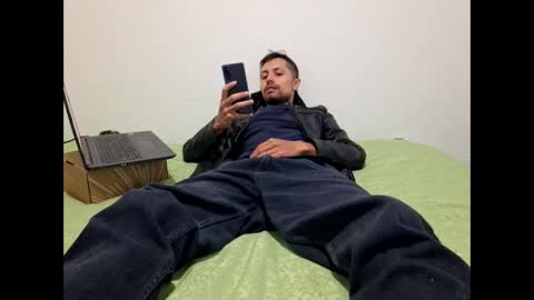 Snapshot of billy_magteo chatting on September 2025 08:08:02 PM billy_magteo online show from September 2025 08:08:02 PM