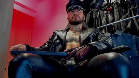 billy online show from December 2024 07:57:02 PM