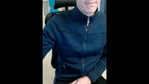 Snapshot of bingo7310 chatting on November 2025 07:30:01 AM bingo7310 online show from November 2025 07:30:01 AM