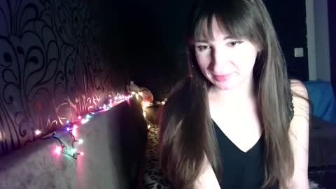 birdie_kiss online show from February 2026 07:43:02 PM