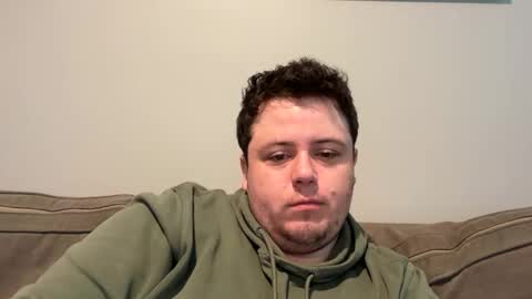 Snapshot of bisexualchubbyboy chatting on December 2024 01:32:02 AM james online show from December 2024 01:32:02 AM