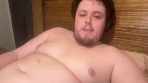 Snapshot of bisexualchubbyboy chatting on March 2025 05:32:01 AM james online show from March 2025 05:32:01 AM