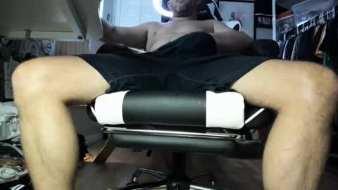 Snapshot of bisexualjay chatting on May 2026 01:41:01 PM bisexualjay online show from May 2026 01:41:01 PM