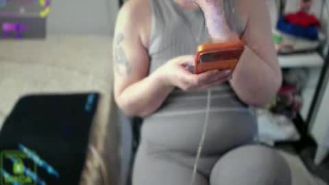 Snapshot of bisexyeliz35 chatting on March 2026 11:05:01 AM bisex woman online show from March 2026 11:05:01 AM