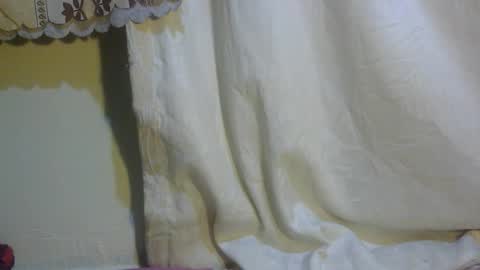 Snapshot of bitchcam_ chatting on November 2025 05:50:02 AM bitchcam_ online show from November 2025 05:50:02 AM