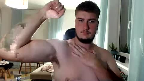 Snapshot of bjguyhugecock chatting on June 2026 10:29:02 PM bjguyhugecock online show from June 2026 10:29:02 PM