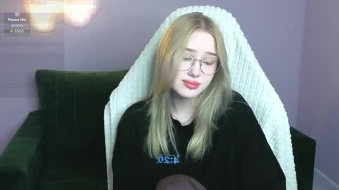 Julia online show from March 2026 02:39:02 PM