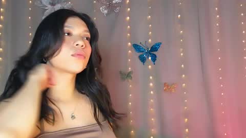 Snapshot of black_dar_ chatting on June 2026 10:18:02 AM Sara online show from June 2026 10:18:02 AM