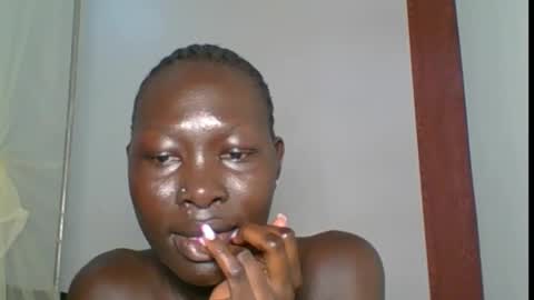 Snapshot of black_diamond24 chatting on December 2025 12:21:02 PM black diamond24 online show from December 2025 12:21:02 PM