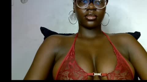 Snapshot of black_diva1 chatting on April 2026 06:52:01 AM Black DIVA online show from April 2026 06:52:01 AM
