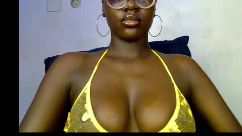 Snapshot of black_diva1 chatting on April 2026 07:14:01 AM Black DIVA online show from April 2026 07:14:01 AM