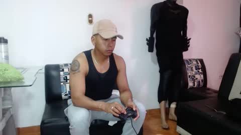 Snapshot of black_hot26 chatting on October 2025 02:04:02 PM black_hot26 online show from October 2025 02:04:02 PM