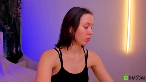 Jenny online show from November 2025 09:48:02 AM