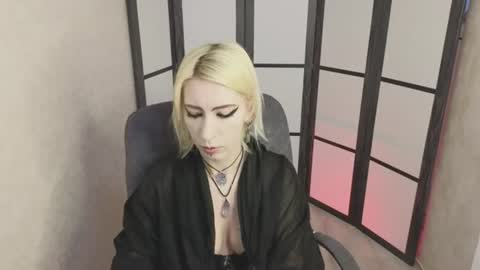 Snapshot of black_orchides chatting on July 2026 08:23:02 AM Emily online show from July 2026 08:23:02 AM