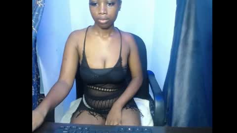 Snapshot of blackbeauty60 chatting on May 2026 08:11:01 AM lela online show from May 2026 08:11:01 AM