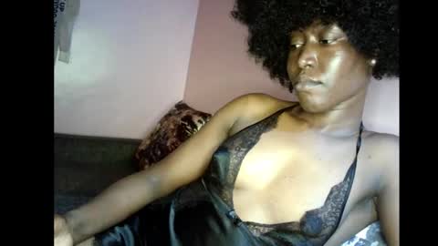 blackfairy01 online show from November 2025 07:43:01 AM